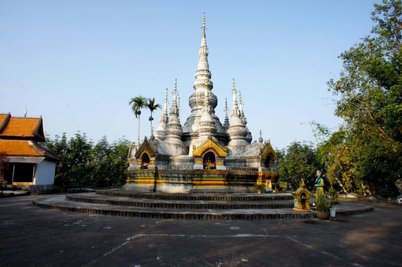 西双版纳曼飞龙非物质文化体验园